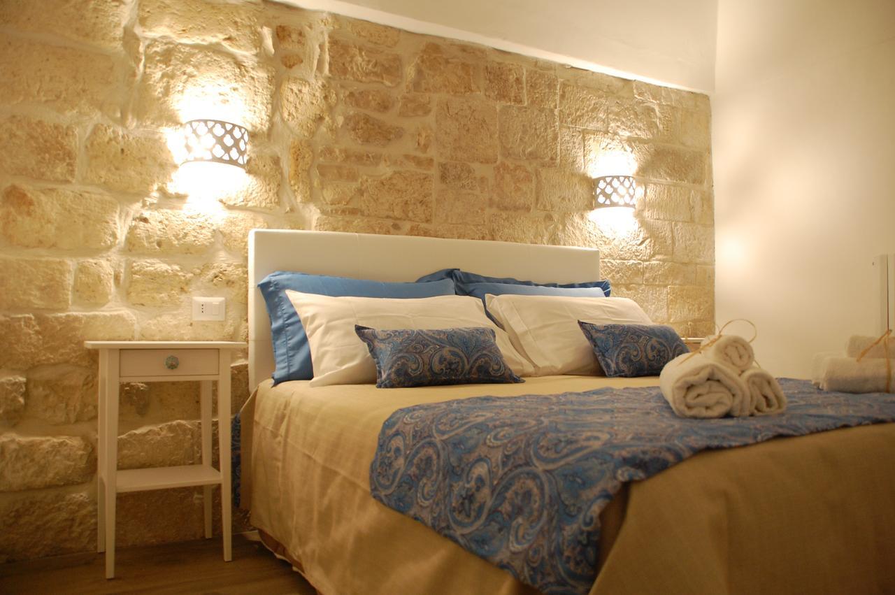 Palazzo Bianchi Domus Holidays Trani Luaran gambar
